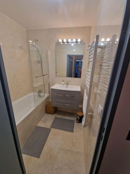 Magnifique Appartement Paris La Defense Bois-Colombes Kültér fotó